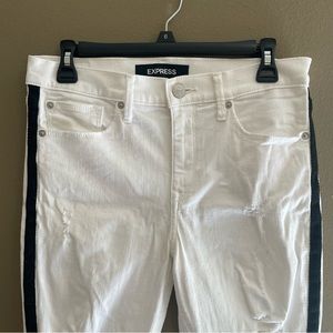 white jeans with black stripe